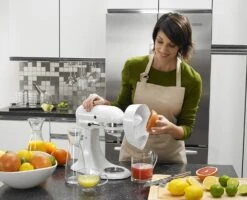KitchenAid Citrus Juicer -Home Kitchen image 1300