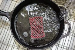 Lodge Chainmail Scrubbing Pad Red 9 Lodge Chainmail Scrubbing Pad Red -Home Kitchen image 1460