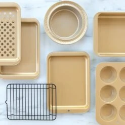 Nordic Ware Muffin Pan -Home Kitchen image 1875