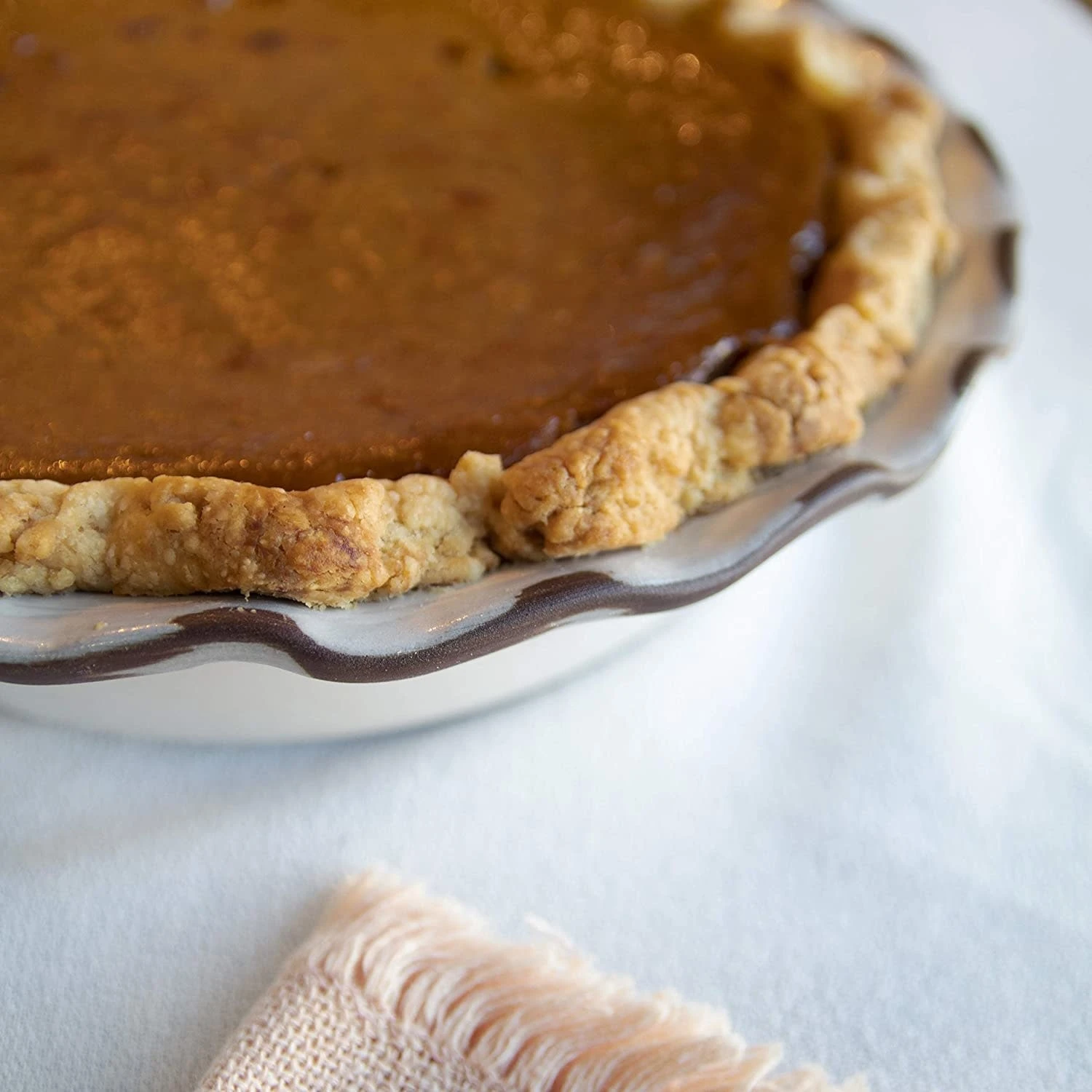 Jefferson Street Pie Dish, New England White Ceramic 6 Jefferson Street Pie Dish, New England White Ceramic - Image 4