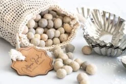 Jefferson Street Ceramic Pie Weights -Home Kitchen image 1969