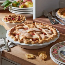 Emile Henry Pie Dish Burgundy' -Home Kitchen image 1994