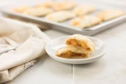 USA Pans Quarter Sheet Pan, 12 1/2" X 9" X 1" -Home Kitchen image 2169