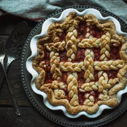 Emile Henry Ruffled Pie Dish Flour 13 Emile Henry Ruffled Pie Dish Flour -Home Kitchen image 225