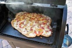 Emile Henry Rectangular Pizza Stone Burgundy 18"X14" -Home Kitchen image 2280